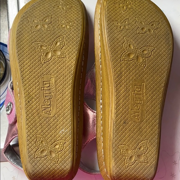 Awesome Allegria Hard to Find Color - Picture 5 of 5